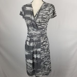 BCBGMaxAzria | Alba Dress, Cap Sleeve Grey Print